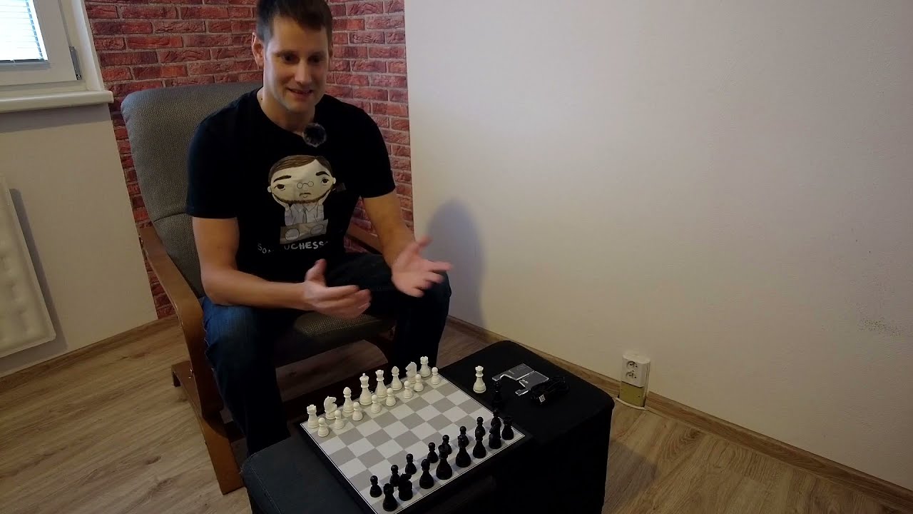 DGT Pegasus. Šachový počítač pro online šach