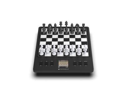 9593 3 m808 chesschampion 2 0 front 1920x1920