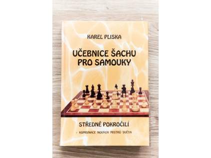 1017 ucebnice sachu pro samouky